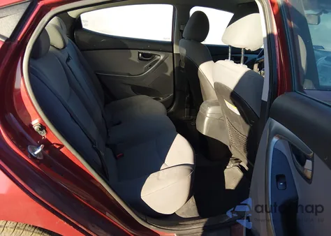 2016 Hyundai Elantra Se z USA, uszkodzony, nr VIN 5NPDH4AE2GH733983